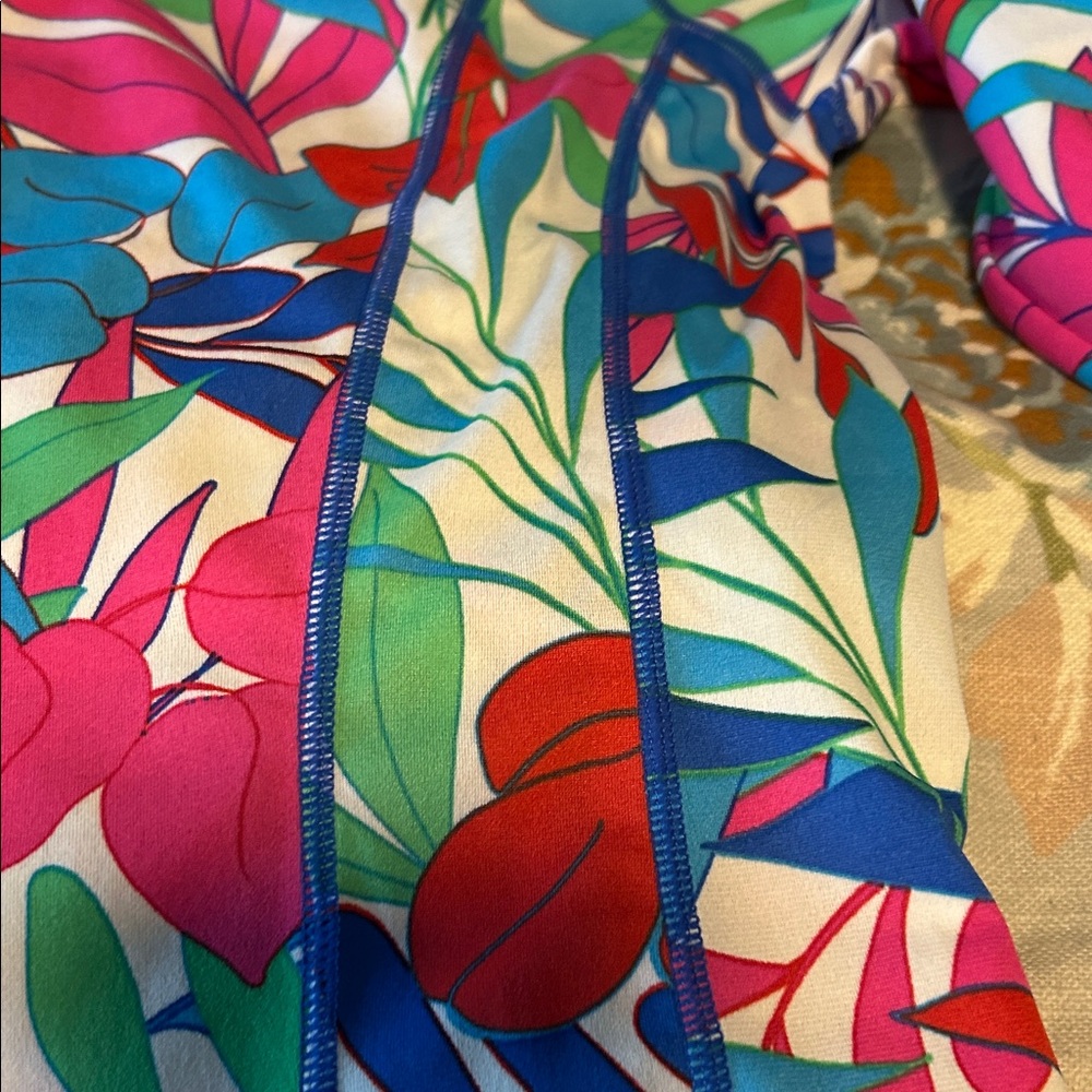 Floral Sun Protection Long Sleeve Top - Picture 6 of 11